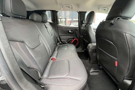 Jeep Renegade 2.0 MultiJetII Trailhawk SUV 5dr Diesel Auto 4WD Euro 6 (s/s) (170 ps) 24