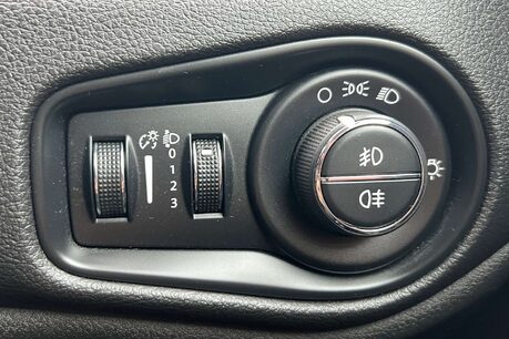Jeep Renegade 2.0 MultiJetII Trailhawk SUV 5dr Diesel Auto 4WD Euro 6 (s/s) (170 ps) 58