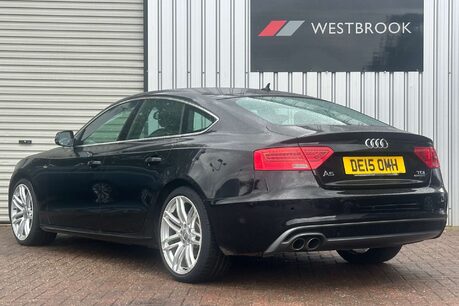 Audi A5 2.0 TDI S line Sportback 5dr Diesel Manual quattro Euro 5 (s/s) (177 ps) 5