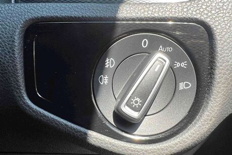 Volkswagen Golf 2.0 TDI BlueMotion Tech GTD Euro 6 (s/s) 5dr 38
