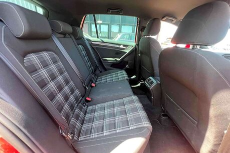 Volkswagen Golf 2.0 TDI BlueMotion Tech GTD Euro 6 (s/s) 5dr 13