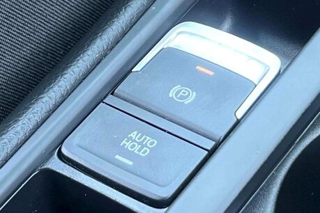 Volkswagen Golf 2.0 TDI BlueMotion Tech GTD Euro 6 (s/s) 5dr 22