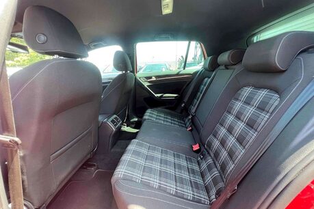Volkswagen Golf 2.0 TDI BlueMotion Tech GTD Euro 6 (s/s) 5dr 16