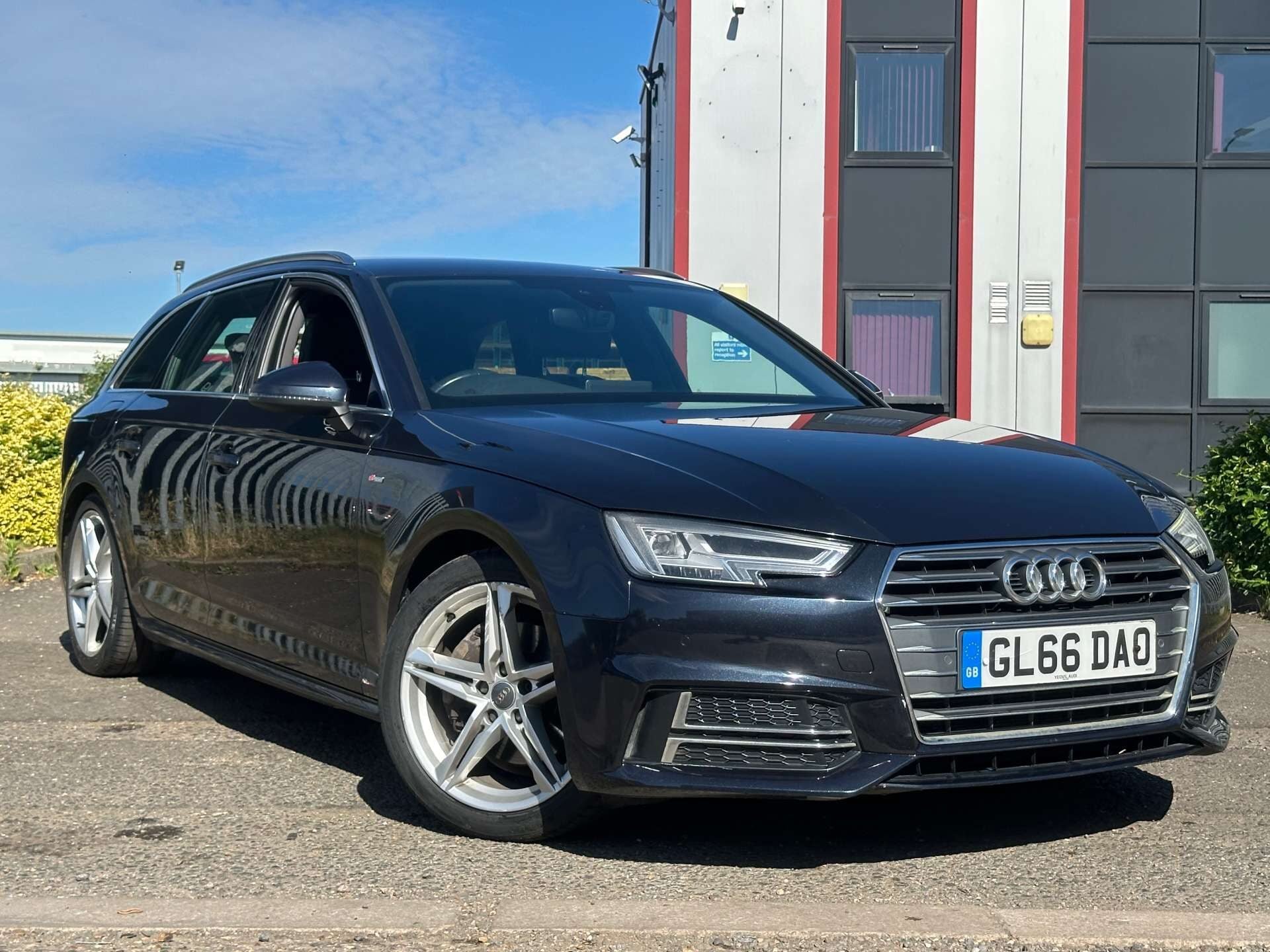 Audi A4