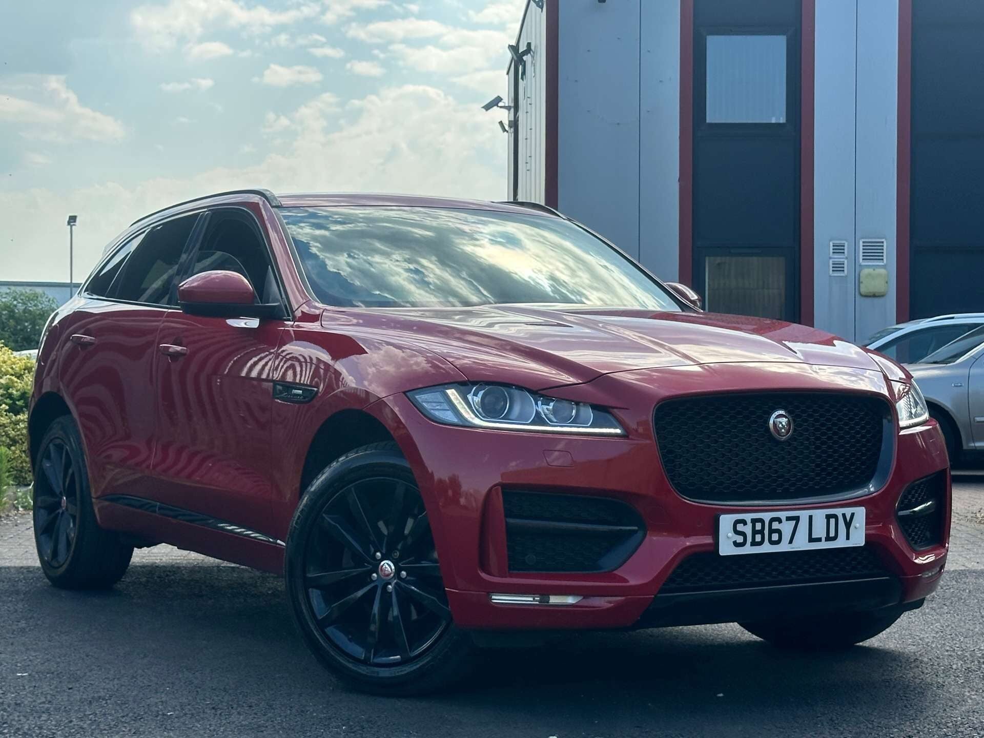 Jaguar F-Pace