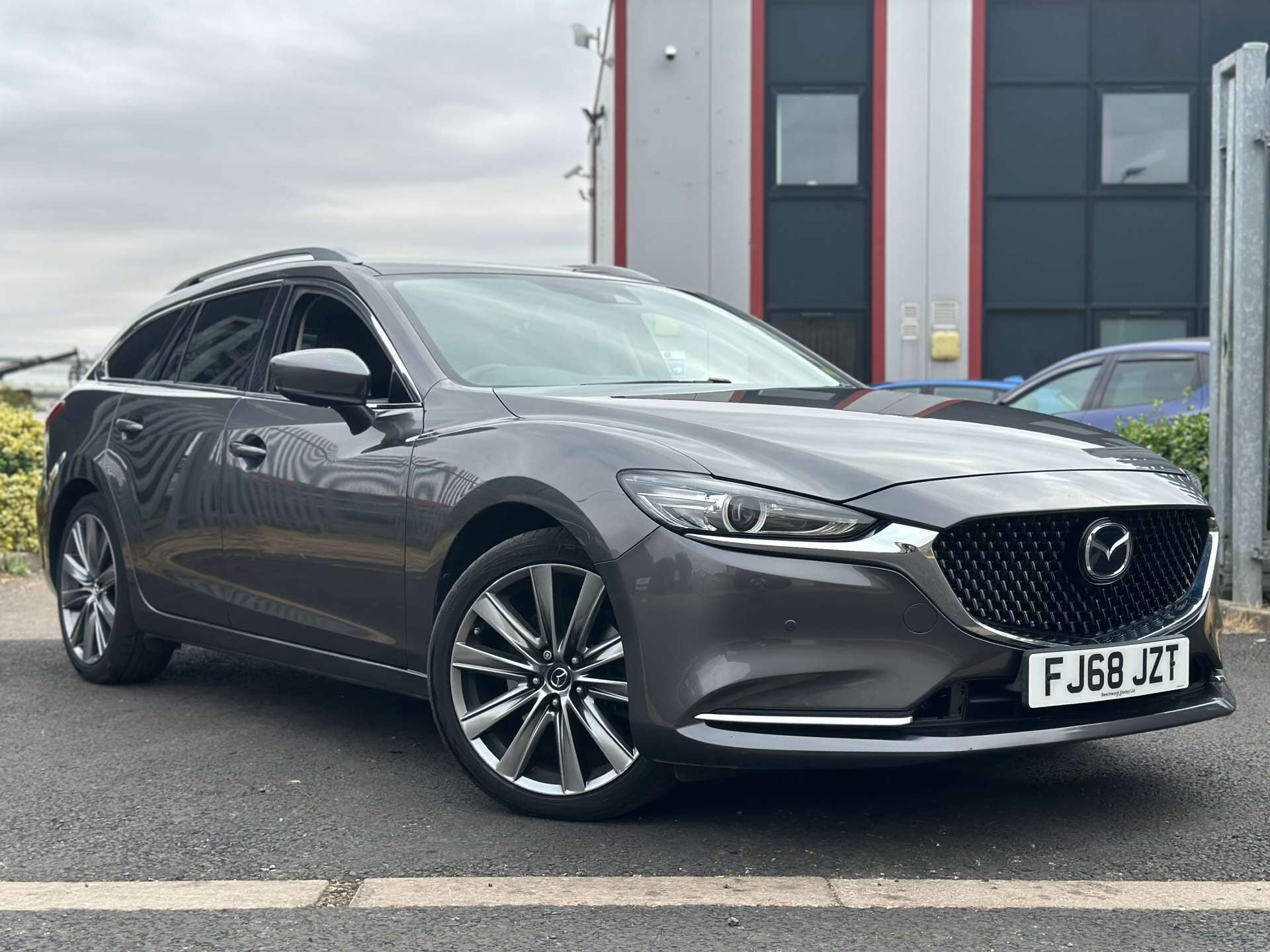 Mazda 6