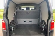 Volkswagen Transporter 2.0 TDI T32 BlueMotion Tech Highline Crew Van DSG FWD Euro 6 (s/s) 5dr 18