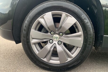 Peugeot 2008 1.2 PureTech Active Euro 6 5dr 31