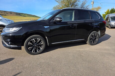 Mitsubishi Outlander 2.0h 12kWh 4hs CVT 4WD Euro 6 (s/s) 5dr 3