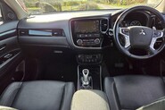 Mitsubishi Outlander 2.0h 12kWh 4hs CVT 4WD Euro 6 (s/s) 5dr 4