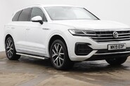 Volkswagen Touareg 3.0 TDI V6 R-Line Tech Tiptronic 4Motion Euro 6 (s/s) 5dr 1