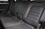 Volkswagen Touareg 3.0 TDI V6 R-Line Tech Tiptronic 4Motion Euro 6 (s/s) 5dr 6