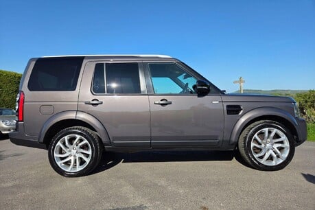 Land Rover Discovery 3.0 SD V6 Landmark Auto 4WD Euro 6 (s/s) 5dr Technical Data