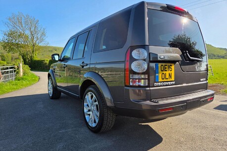 Land Rover Discovery 3.0 SD V6 Landmark Auto 4WD Euro 6 (s/s) 5dr 4