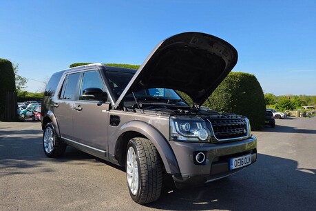 Land Rover Discovery 3.0 SD V6 Landmark Auto 4WD Euro 6 (s/s) 5dr 14
