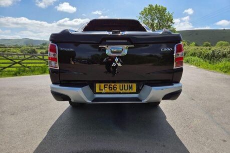 Mitsubishi L200 2.4 DI-D DC Barbarian Auto 4WD Euro 5 4dr 5