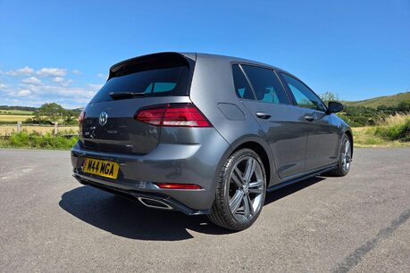 Volkswagen Golf 1.5 TSI EVO R-Line DSG Euro 6 (s/s) 5dr 3