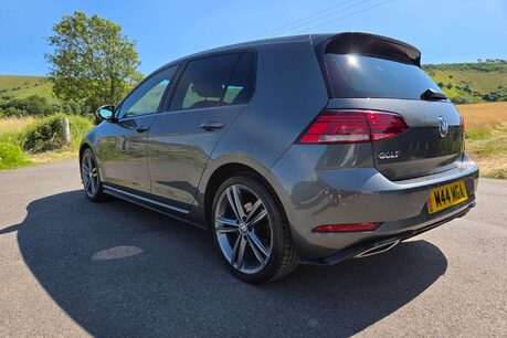 Volkswagen Golf 1.5 TSI EVO R-Line DSG Euro 6 (s/s) 5dr 5