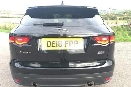 Jaguar F-Pace 2.0 D240 Portfolio Auto AWD Euro 6 (s/s) 5dr 7