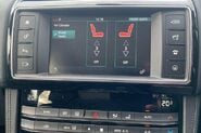 Jaguar F-Pace 2.0 D240 Portfolio Auto AWD Euro 6 (s/s) 5dr 19