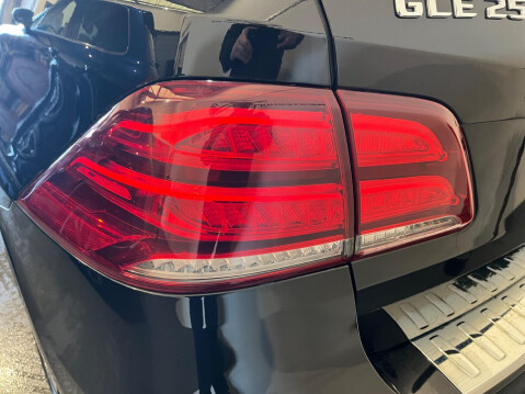 Mercedes-Benz GLE 2.1 GLE250d AMG Line (Premium) G-Tronic 4MATIC Euro 6 (s/s) 5dr 63
