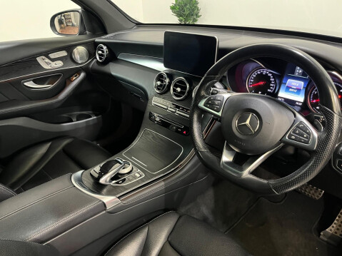 Mercedes-Benz GLC 3.0 GLC350d V6 AMG Line (Premium Plus) G-Tronic 4MATIC Euro 6 (s/s) 5dr 3