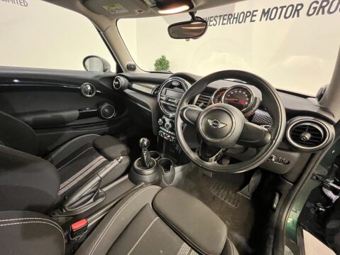 Mini Hatch 2.0 Cooper S Euro 6 (s/s) 3dr 18