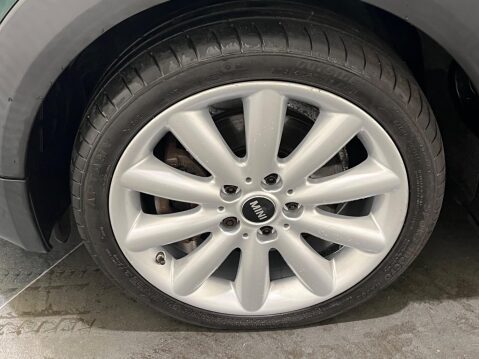 Mini Hatch 2.0 Cooper S Euro 6 (s/s) 3dr 29
