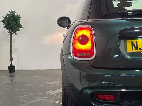 Mini Hatch 2.0 Cooper S Euro 6 (s/s) 3dr 37