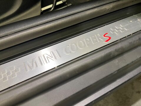 Mini Hatch 2.0 Cooper S Euro 6 (s/s) 3dr 42