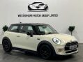 Mini Hatch 1.5 Cooper Classic Euro 6 (s/s) 3dr 1