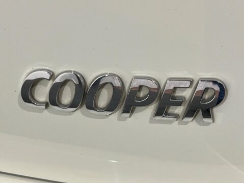 Mini Hatch 1.5 Cooper Classic Euro 6 (s/s) 3dr 41