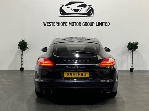 Porsche Panamera 3.0D V6 TiptronicS Euro 5 5dr 12