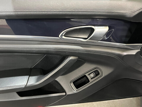 Porsche Panamera 3.0D V6 TiptronicS Euro 5 5dr 32