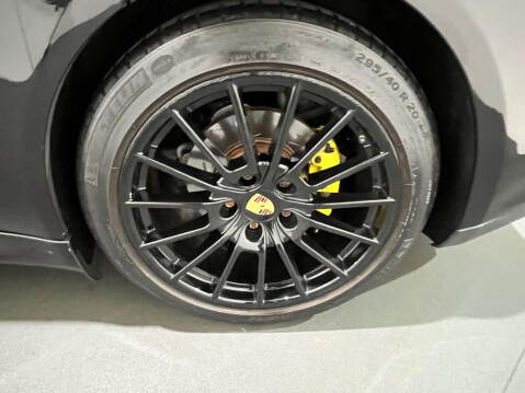 Porsche Panamera 3.0D V6 TiptronicS Euro 5 5dr 38