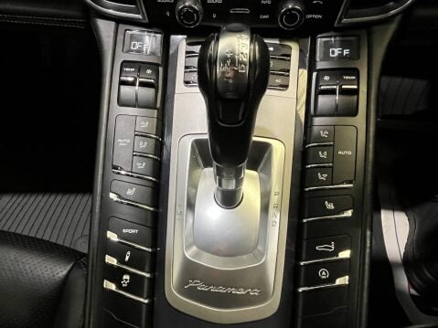 Porsche Panamera 3.0D V6 TiptronicS Euro 5 5dr 19