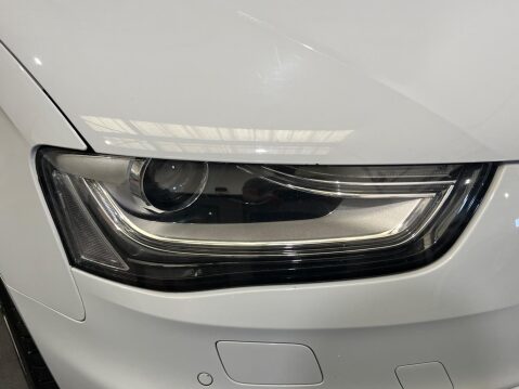 Audi A4 2.0 TFSI Black Edition S Tronic quattro Euro 5 (s/s) 4dr 28