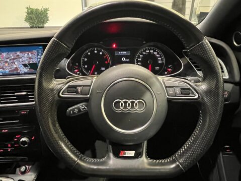 Audi A4 2.0 TFSI Black Edition S Tronic quattro Euro 5 (s/s) 4dr 45
