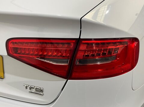 Audi A4 2.0 TFSI Black Edition S Tronic quattro Euro 5 (s/s) 4dr 47