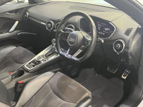 Audi TT 2.0 TFSI S line Roadster S Tronic Euro 6 (s/s) 2dr 3