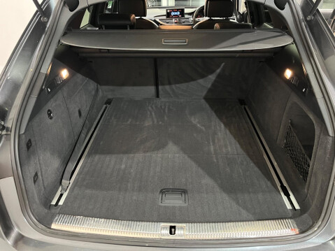 Audi A6 2.0 TDI ultra Black Edition S Tronic Euro 6 (s/s) 5dr 55