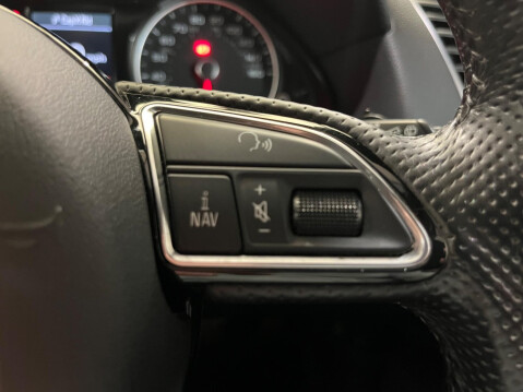 Audi Q5 2.0 TDI S line Plus quattro Euro 5 (s/s) 5dr 24