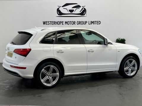 Audi Q5 2.0 TDI S line Plus quattro Euro 5 (s/s) 5dr 4