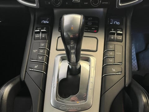 Porsche Cayenne 3.6T V6 GTS TiptronicS 4WD Euro 6 (s/s) 5dr 18
