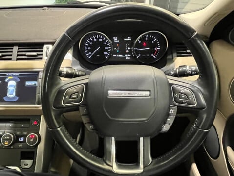 Land Rover Range Rover Evoque 2.2 eD4 Pure Tech FWD Euro 5 (s/s) 5dr 48