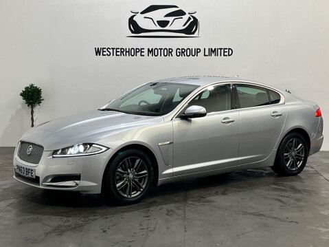 Jaguar XF 2.2d Luxury Auto Euro 5 (s/s) 4dr 8