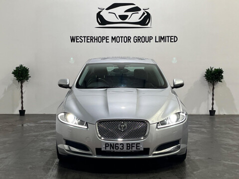 Jaguar XF 2.2d Luxury Auto Euro 5 (s/s) 4dr 9