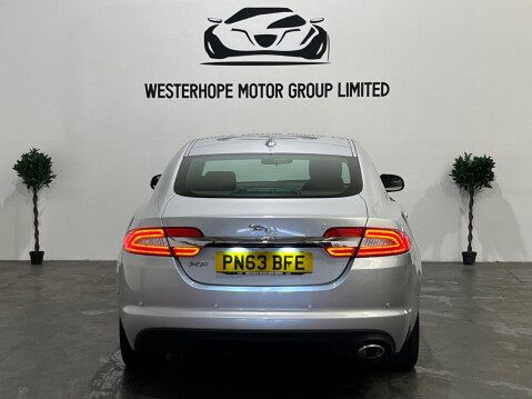 Jaguar XF 2.2d Luxury Auto Euro 5 (s/s) 4dr 14