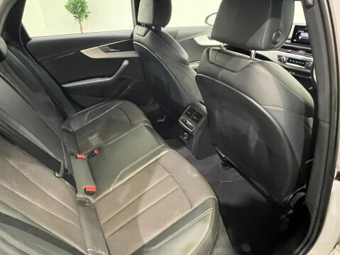 Audi A4 2.0 TDI S line Euro 6 (s/s) 4dr 17
