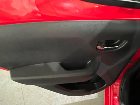 Toyota Aygo 1.0 VVT-i x-pression Euro 6 5dr 27